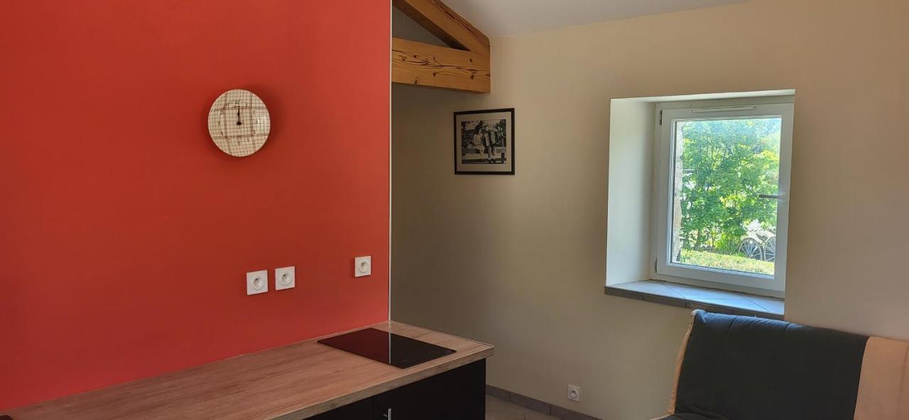 Maisonnette En Pierre Renovee Lamastre Ngoại thất bức ảnh